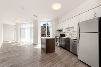 Apartment kitchen with high ceilings